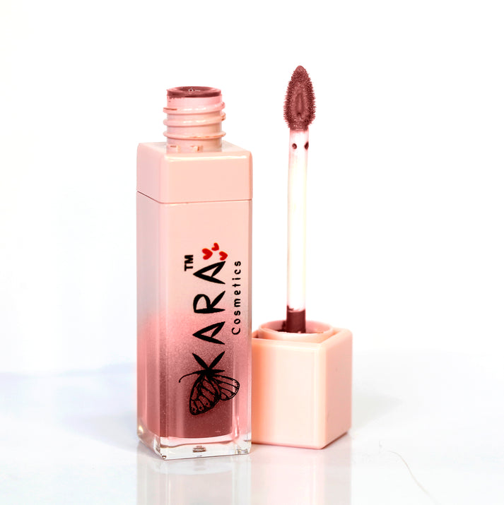 SUGER PLUM – Matter flüssiger Lippenstift von KARA