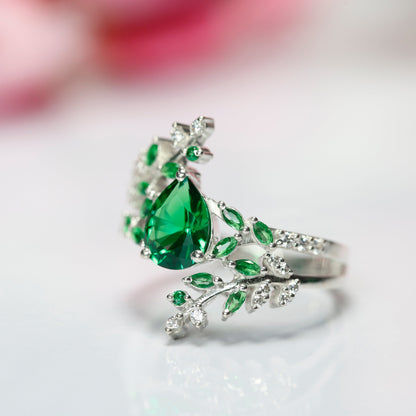 IVY Pear Cut Green Emerald Leaf Wedding Engagement Ring For her in 925 Sterling Silver