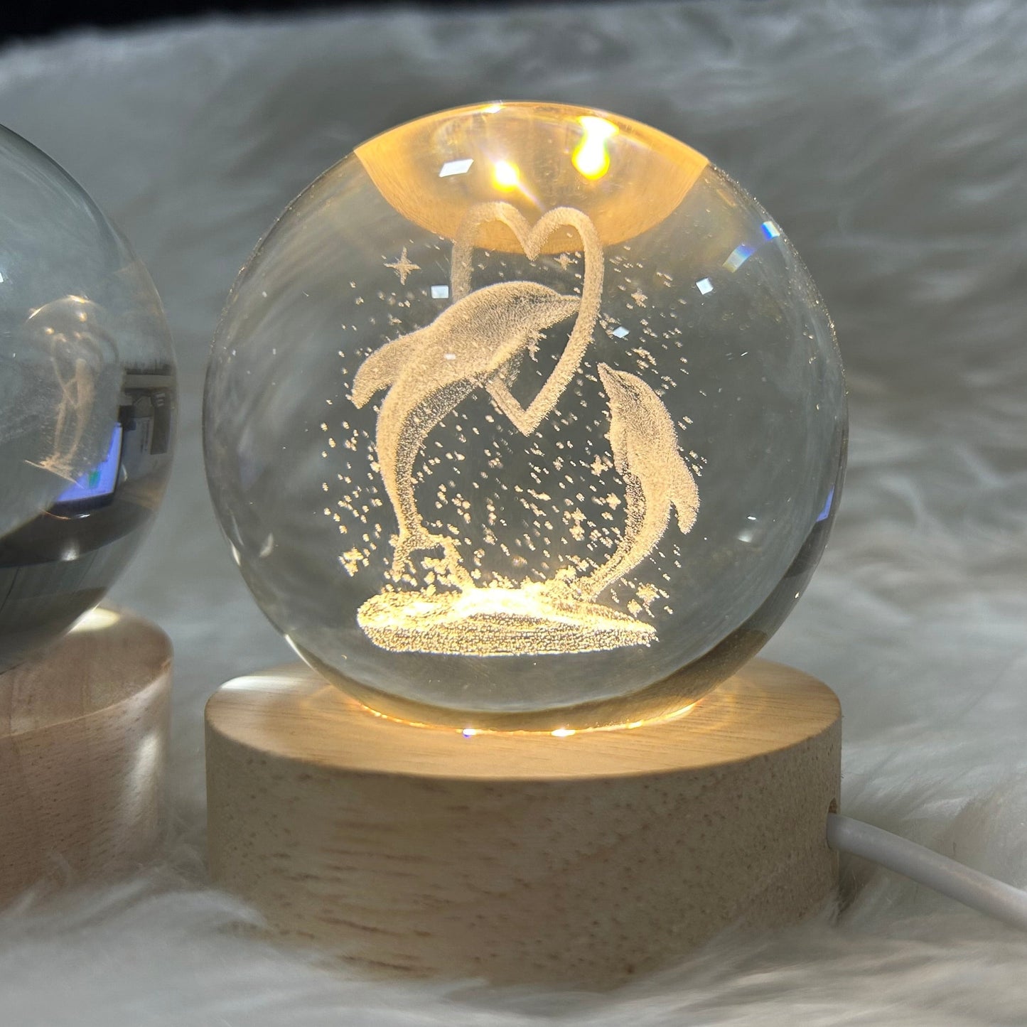 Lámpara de globo de nieve de amor con luz nocturna de delfines de pareja personalizada 