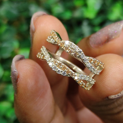 Anillo envolvente con realce de boda de diamantes 