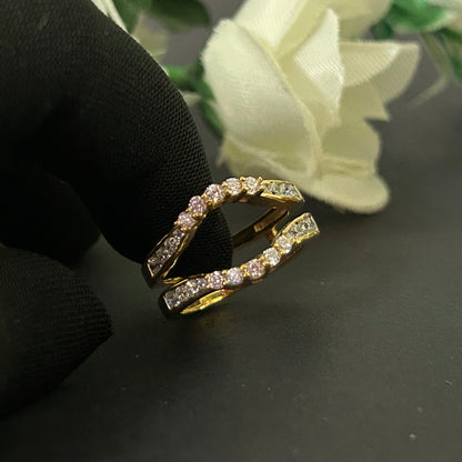 Anillo de bodas de diamantes ovalados