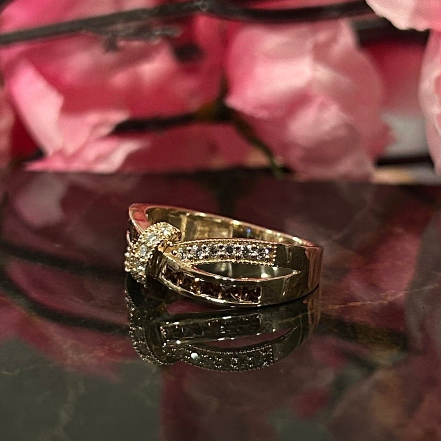 Ring mit natürlichem Champagner-Diamant im Prinzessschliff